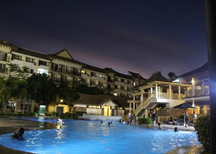One Oasis A1 Sm Mall Davao Free Pool Wifi
